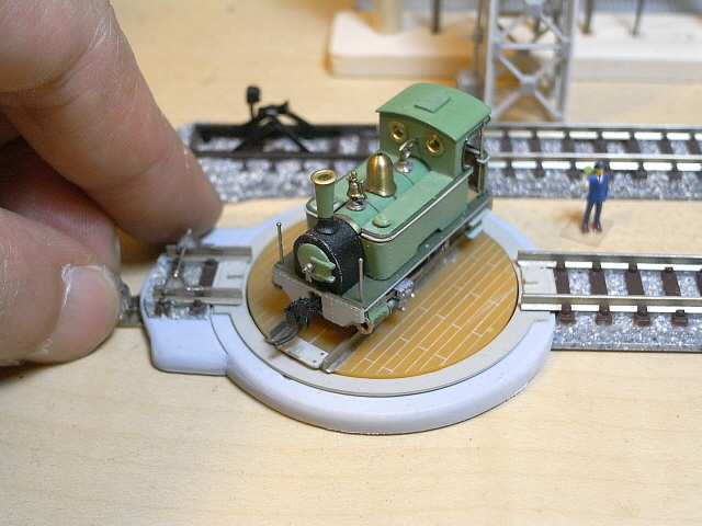 ミニターンテーブルと可動フログポイント: 鉄道模型机上の空論